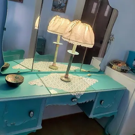 Apartment Yacht Front Studio-back Yard - No 6 *